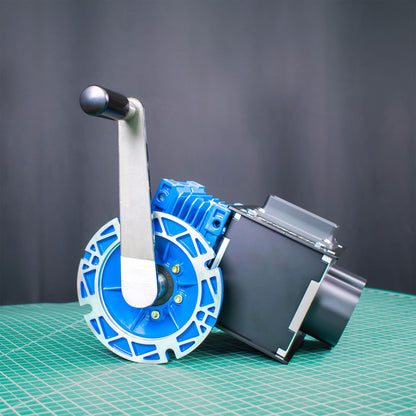 SHREDII 6.0 Mechanical Kit by Action BOX with Hand Crank. Mini industrial shredder used to shred plastic, bottles, metal compatible with a motor.