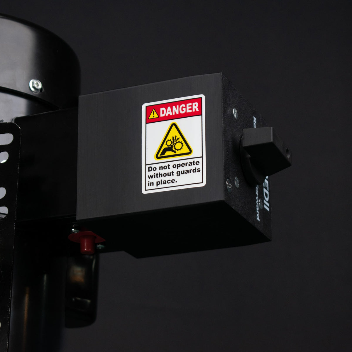 SHREDII 8 | Mini Desktop Shredder – Action BOX