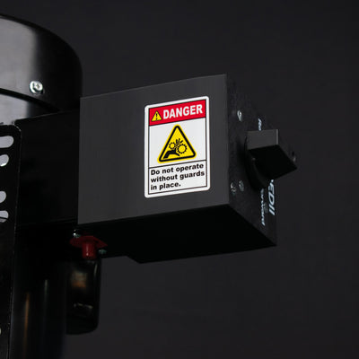 Control switch and button of SHREDII 8 Mechanical Kit by Action BOX. Mini industrial shredder used to shred plastic, bottles, metal compatible with a motor. Shredder for tough materials.